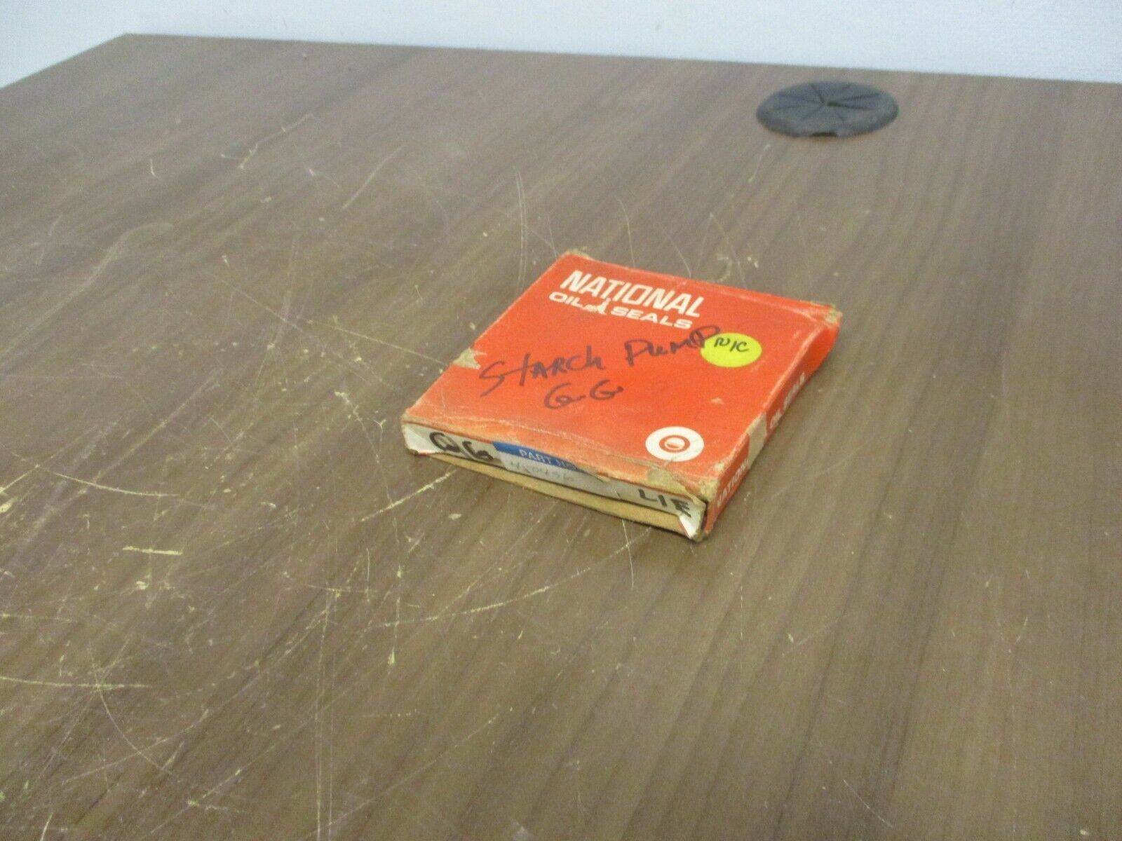 National Oil Seals Oil Seal 450496 New Surplus