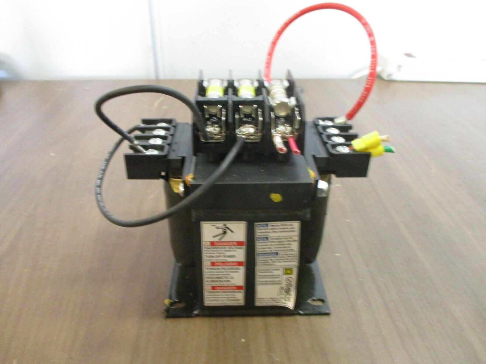 Square D Control Transformer 9070TF500D1 0.5kVA Pri: 240/480V Sec: 120V 50/60Hz