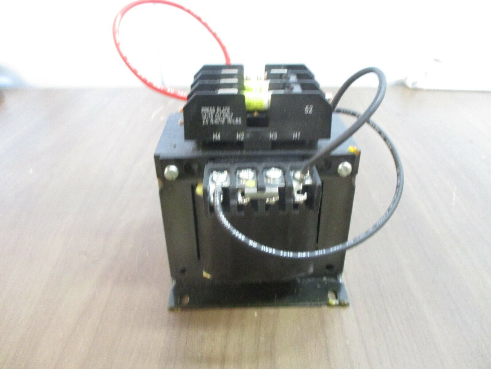 Square D Control Transformer 9070TF500D1 0.5kVA Pri: 240/480V Sec: 120V 50/60Hz