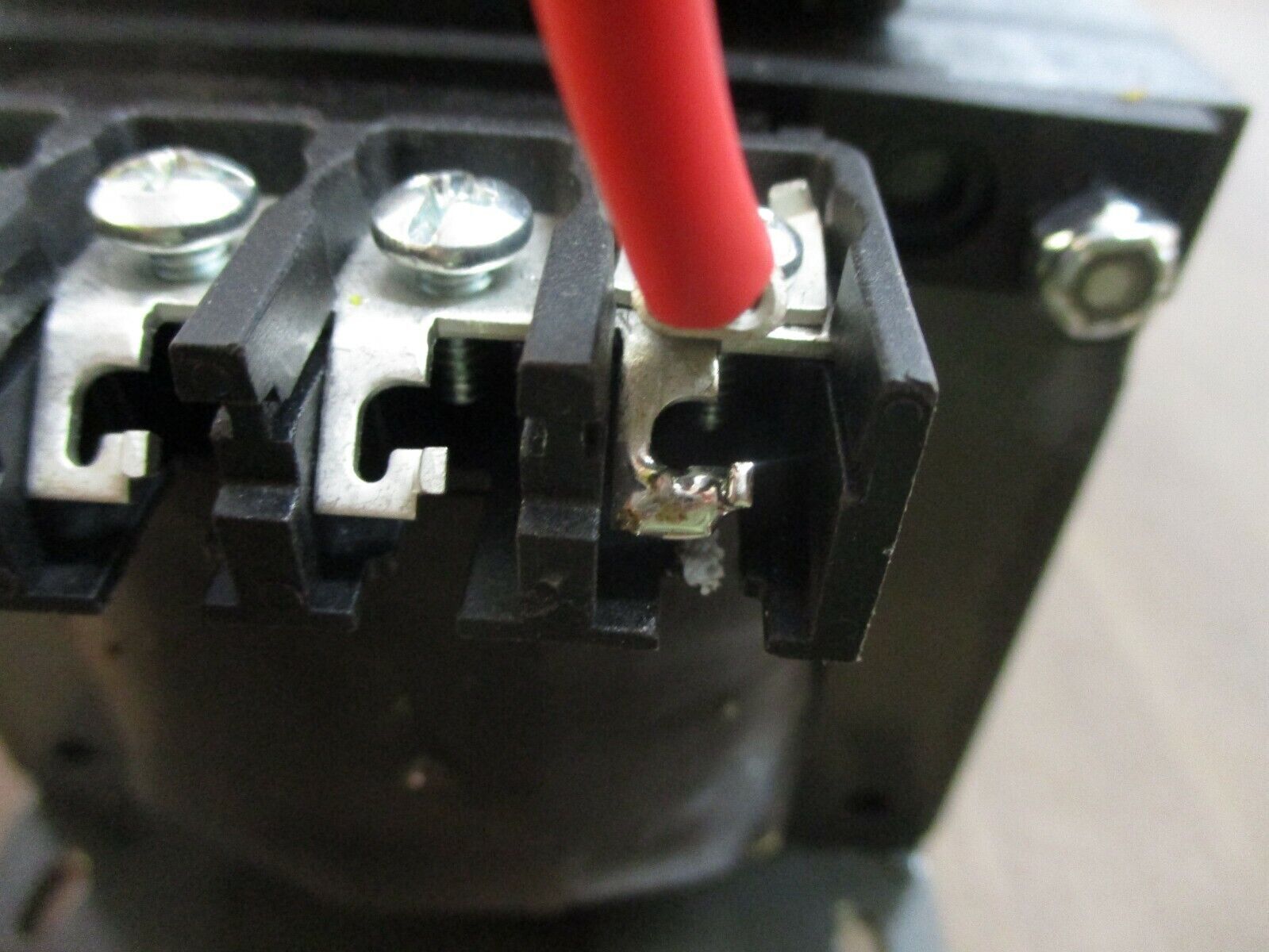 Square D Control Transformer 9070TF500D1 0.5kVA Pri: 240/480V Sec: 120V 50/60Hz