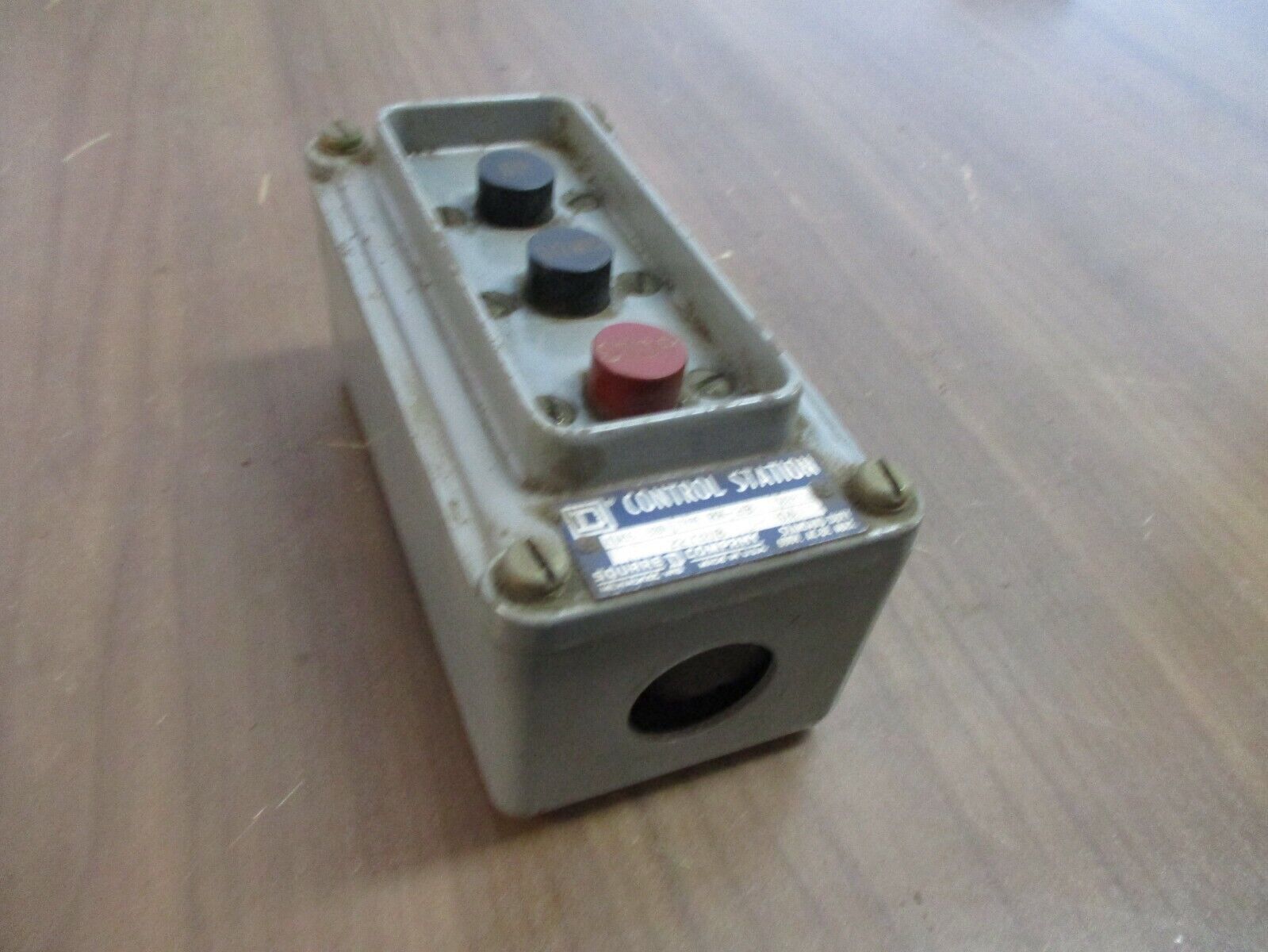 Square D Control Station 9001 RK-2B Up / Down / Stop 600V Used