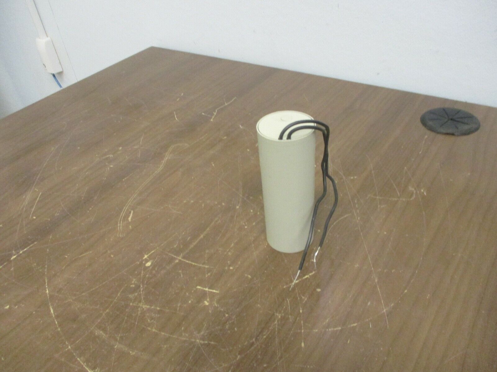 Philips Advance Capacitor 7C260P33R 26MFD 330VAC 50-60Hz Used
