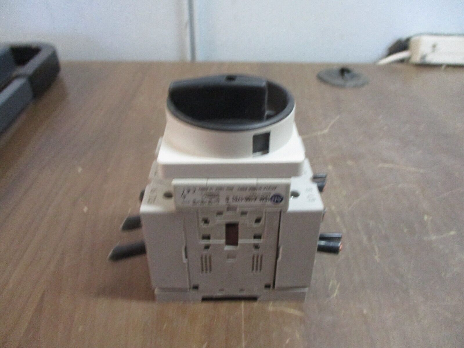 Allen-Bradley Disconnect Switch 194E-A100-1753 Ser. B 100A Used