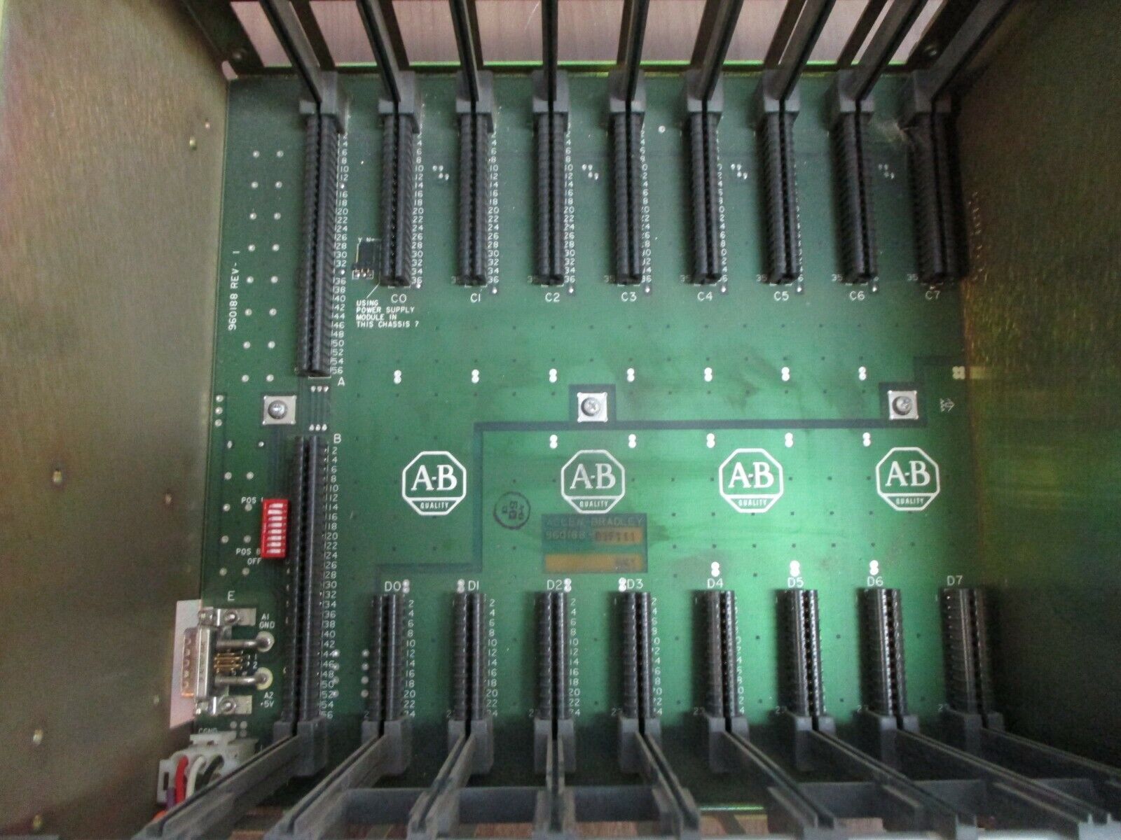 Allen-Bradley I/O Chassis 1771-A2B 8-Slot Used