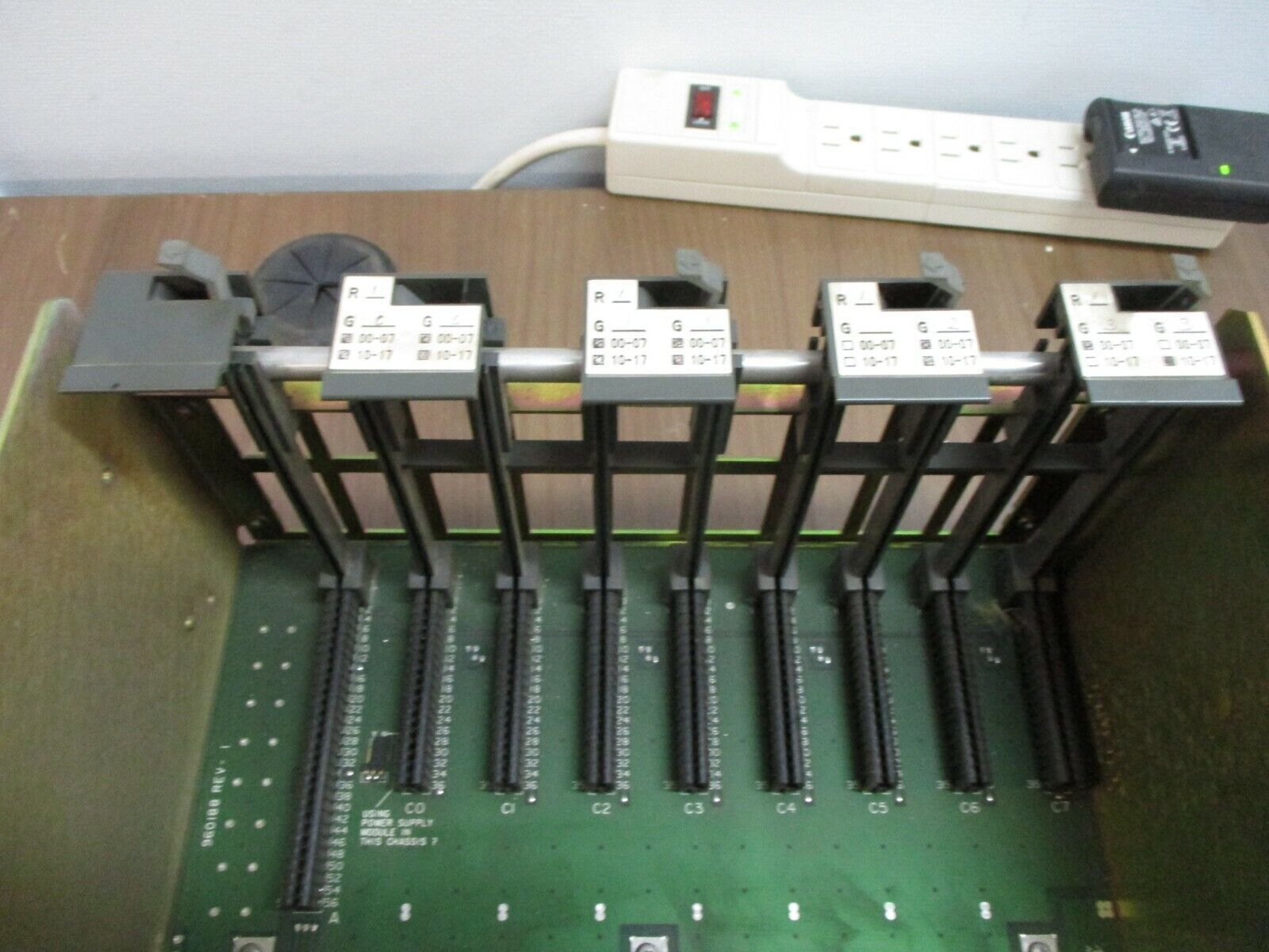Allen-Bradley I/O Chassis 1771-A2B 8-Slot Used