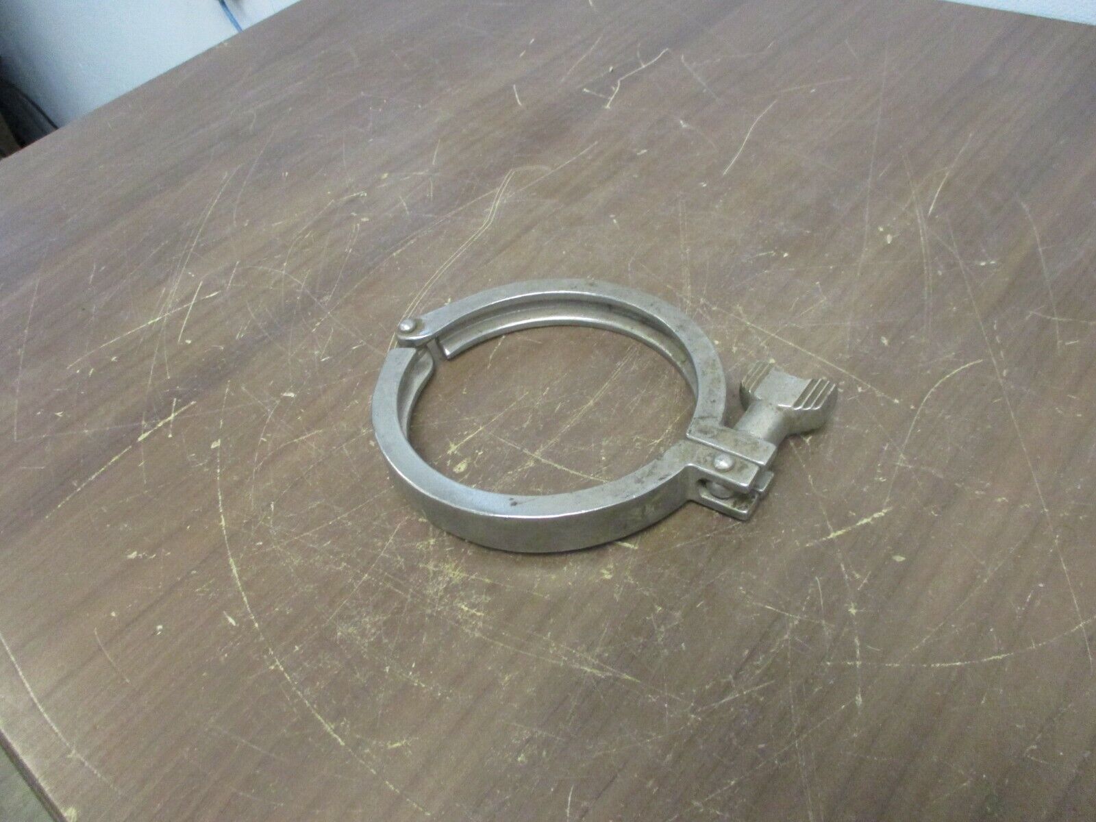 Misc Brand Stainless Steel Sanitary Clamp Size:4" Used