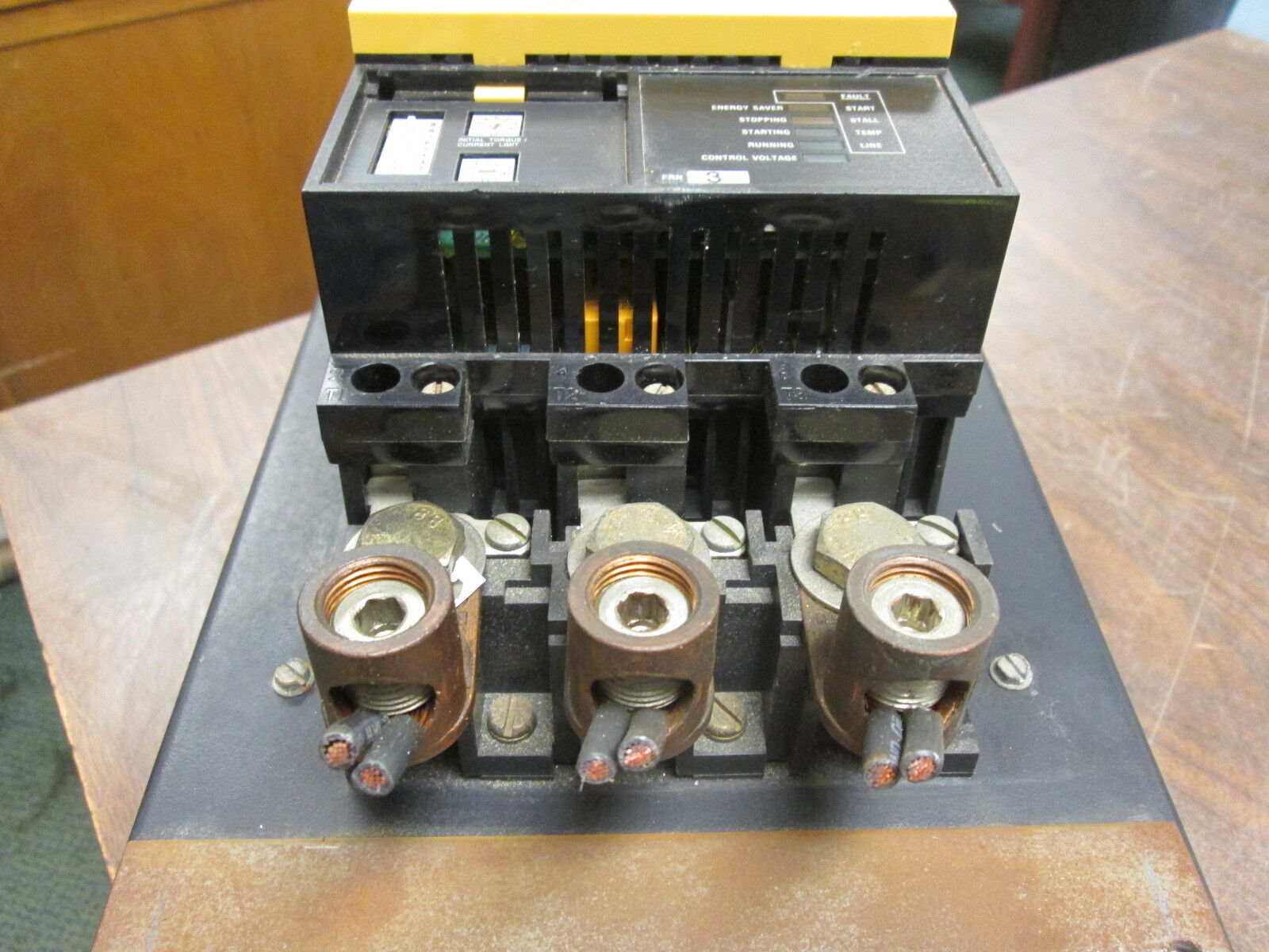 Allen-Bradley SMC Plus Soft Start 150-A97NBD 75HP 120/240V Control 208-480V Ln