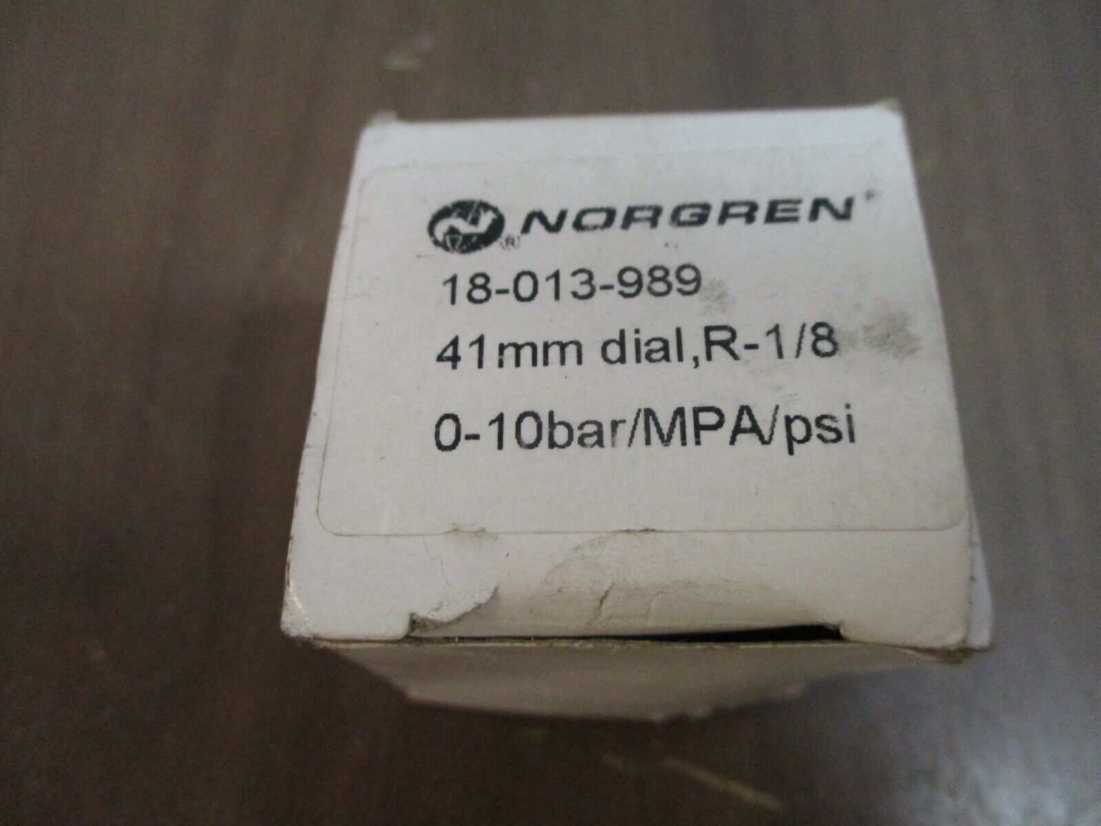 Norgren Pressure Gauge 18-013-989 Range: 0-10bar 41mm dial New Surplus