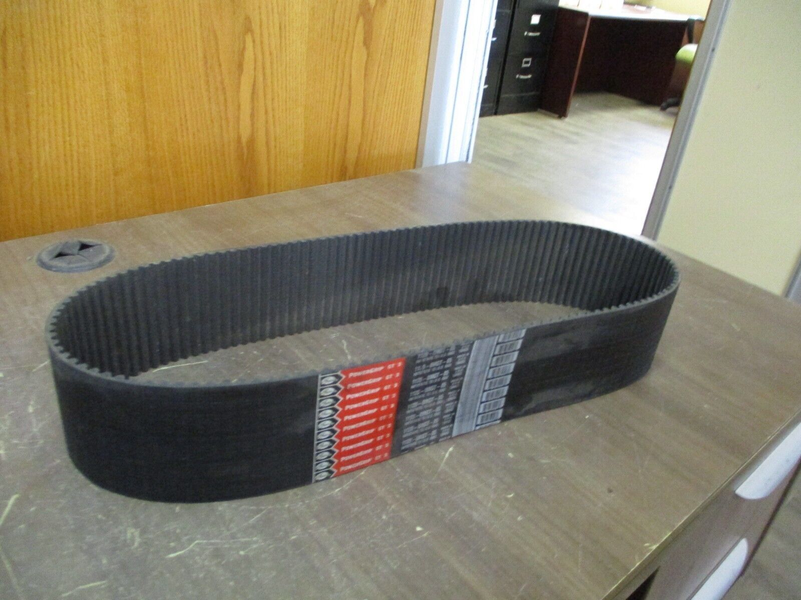 Gates PowerGrip GT3 Belt 1120-8MGT-85 *No Box* New Surplus