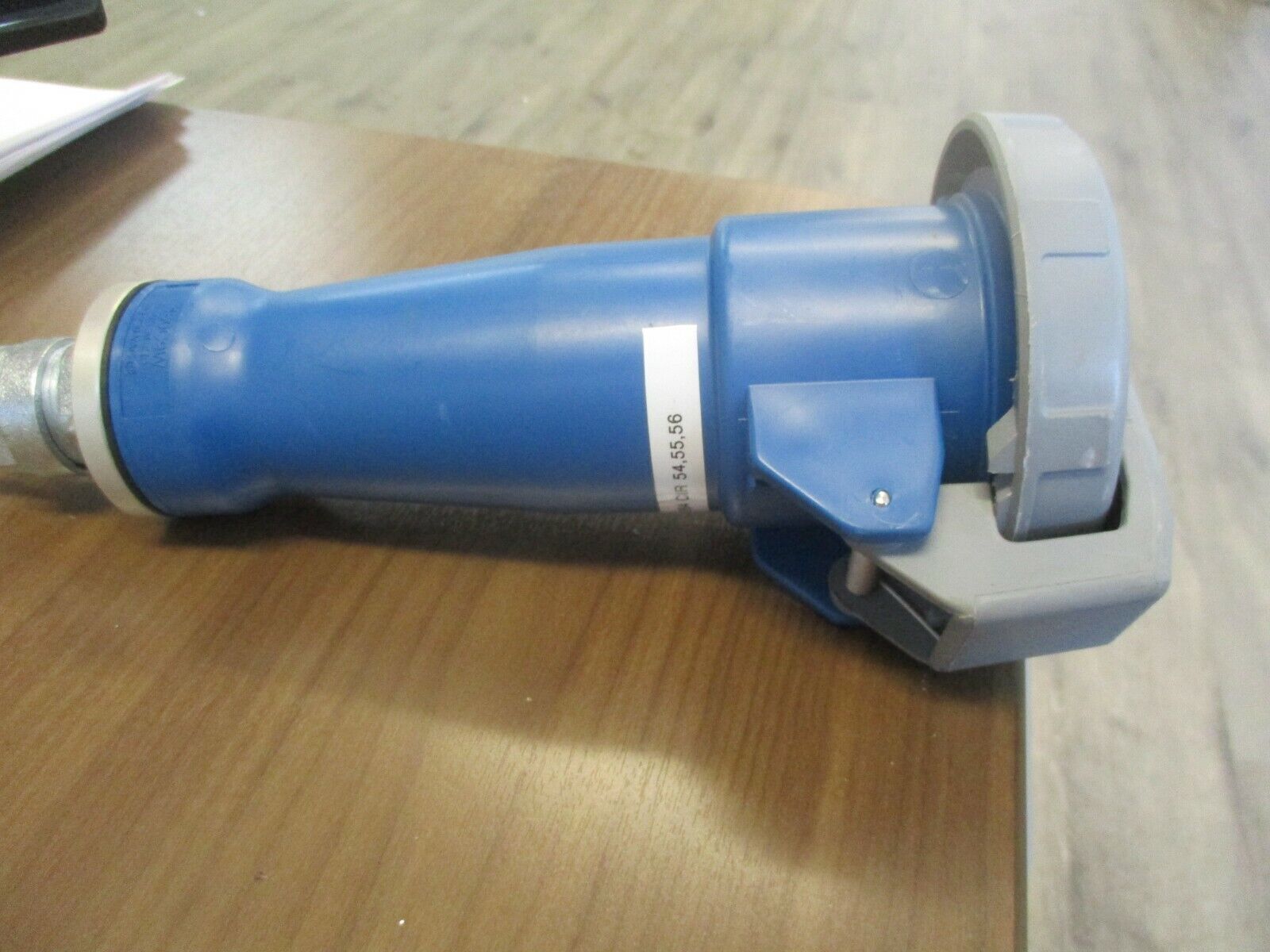 Hubbell Connector 460C9W 60A 250V 3Ph Conduit End Used