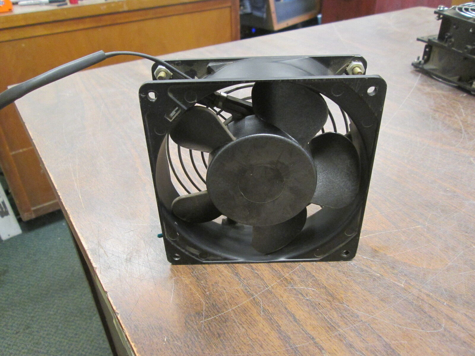 Hoffman Thermally Protected Fan A-4AXFN w/ Grate 85/100 CFM 115VAC 50/60Hz Used