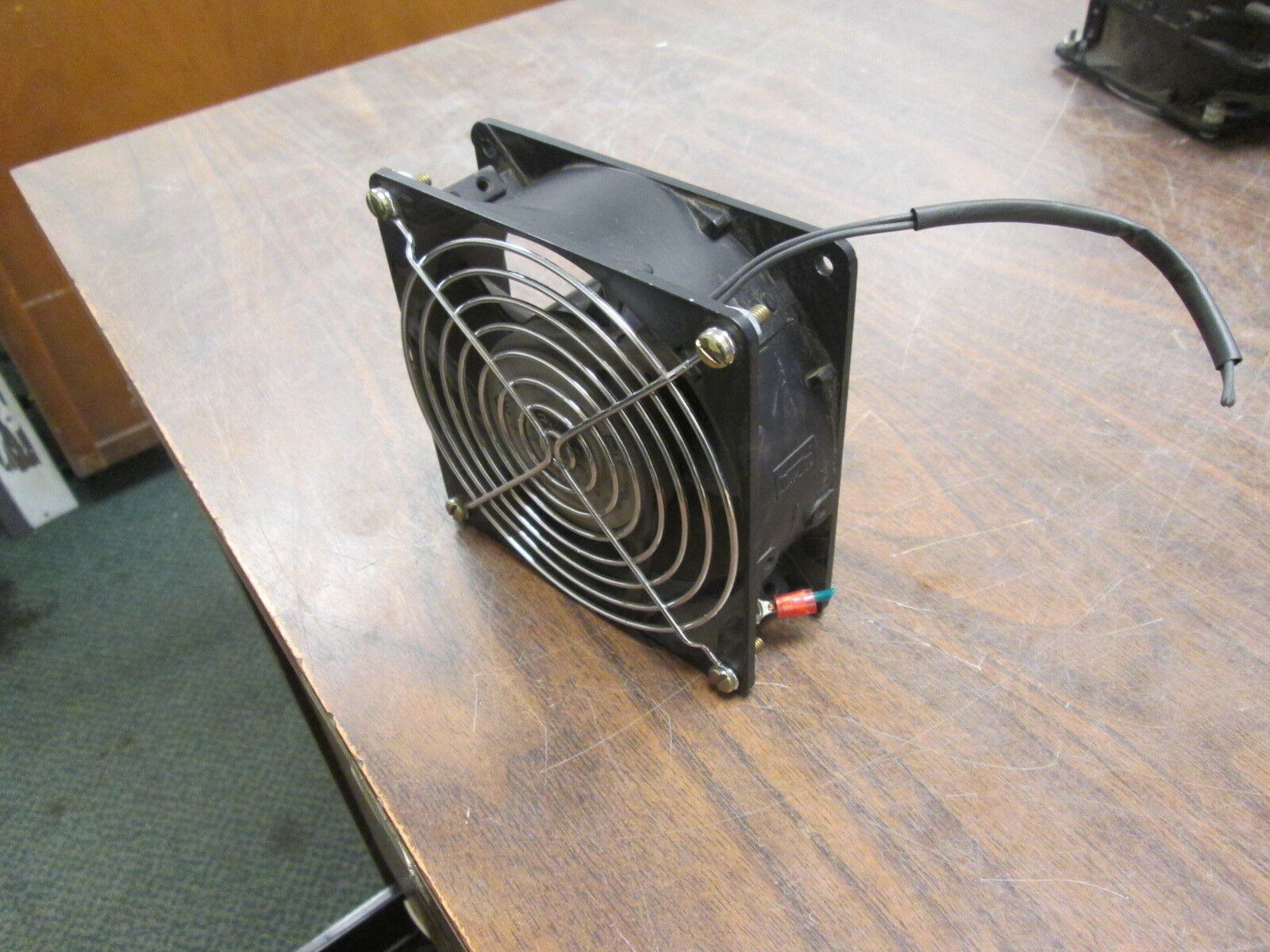 Hoffman Thermally Protected Fan A-4AXFN w/ Grate 85/100 CFM 115VAC 50/60Hz Used