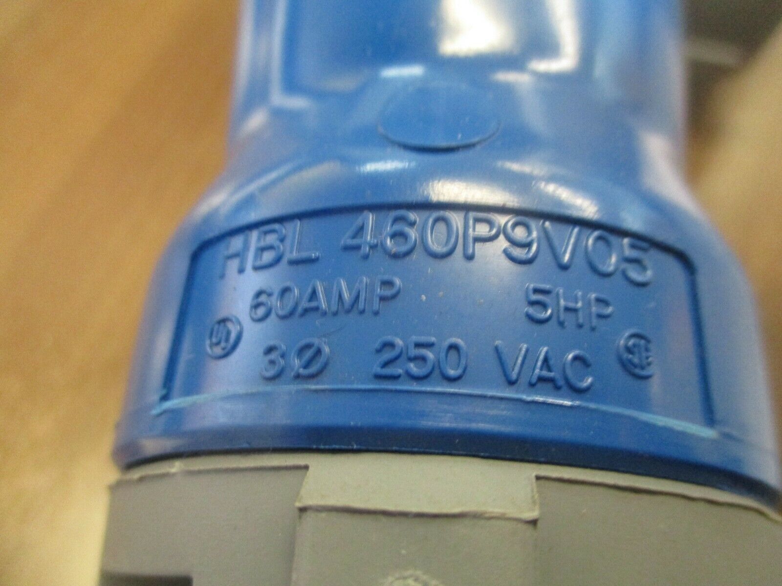 Hubbell Plug & Connector Set HBL460P9V05/460C9W 60A 250V 3PH Used
