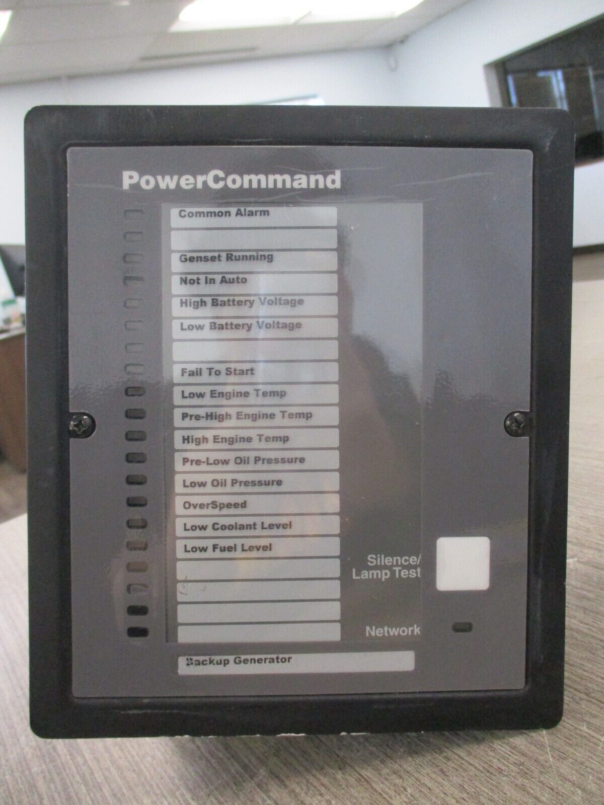 Onan PowerCommand Annunciator 300-563702 Used