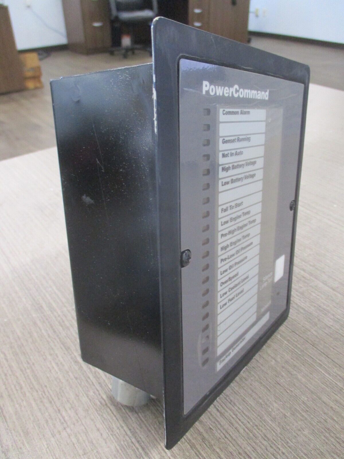 Onan PowerCommand Annunciator 300-563702 Used