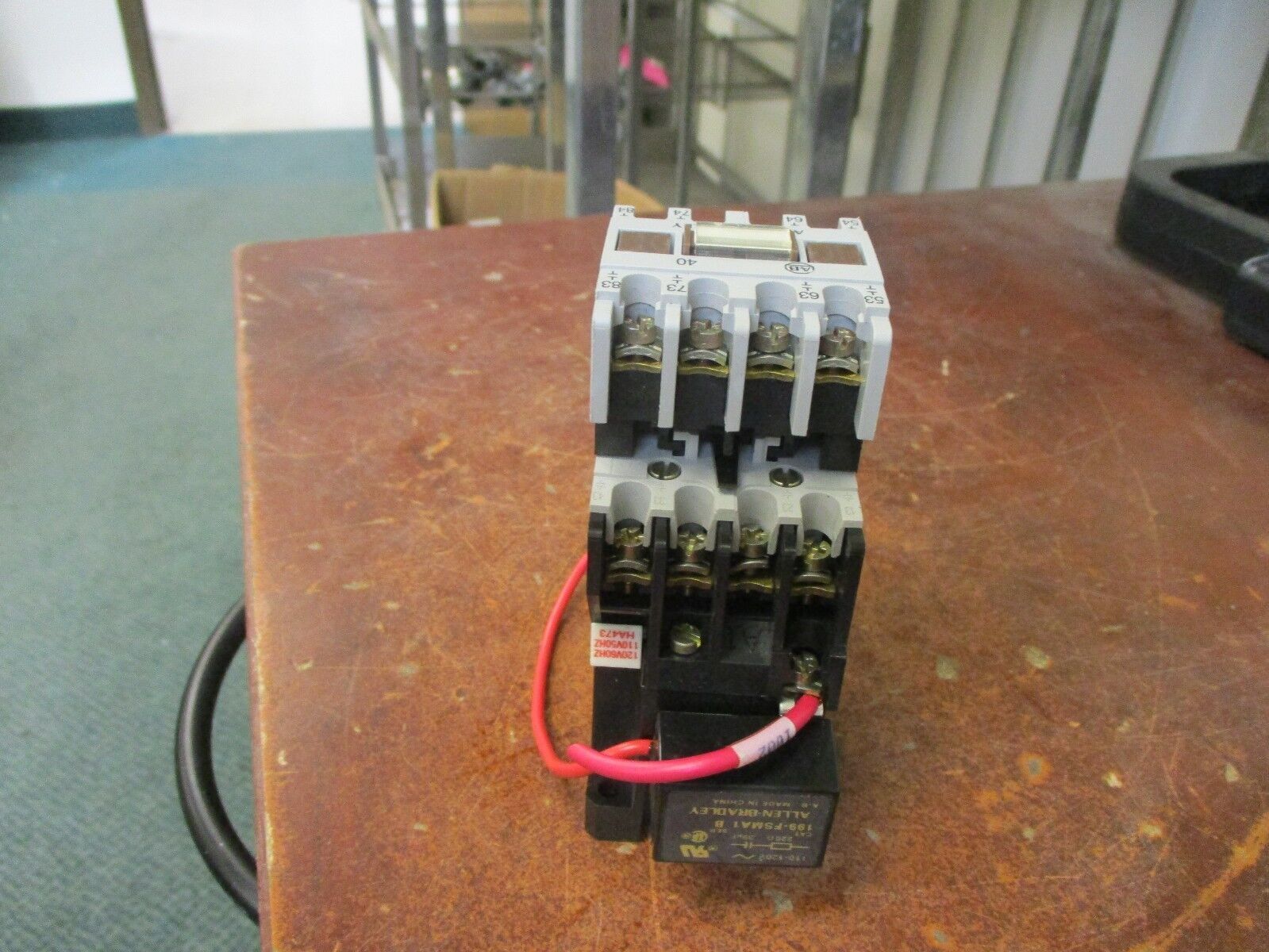Allen-Bradley Contactor w/Aux Contact Block 700-F400A1 120V Coil Used