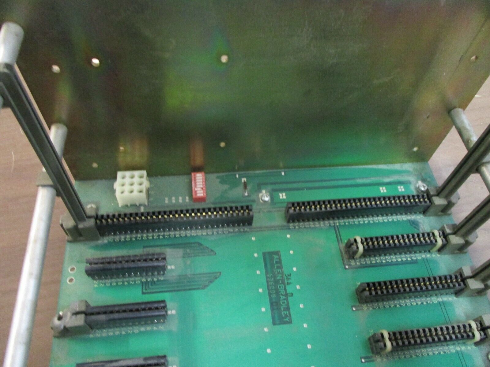 Allen-Bradley 8-Slot I/O Chassis 1771AB Ser. A Used
