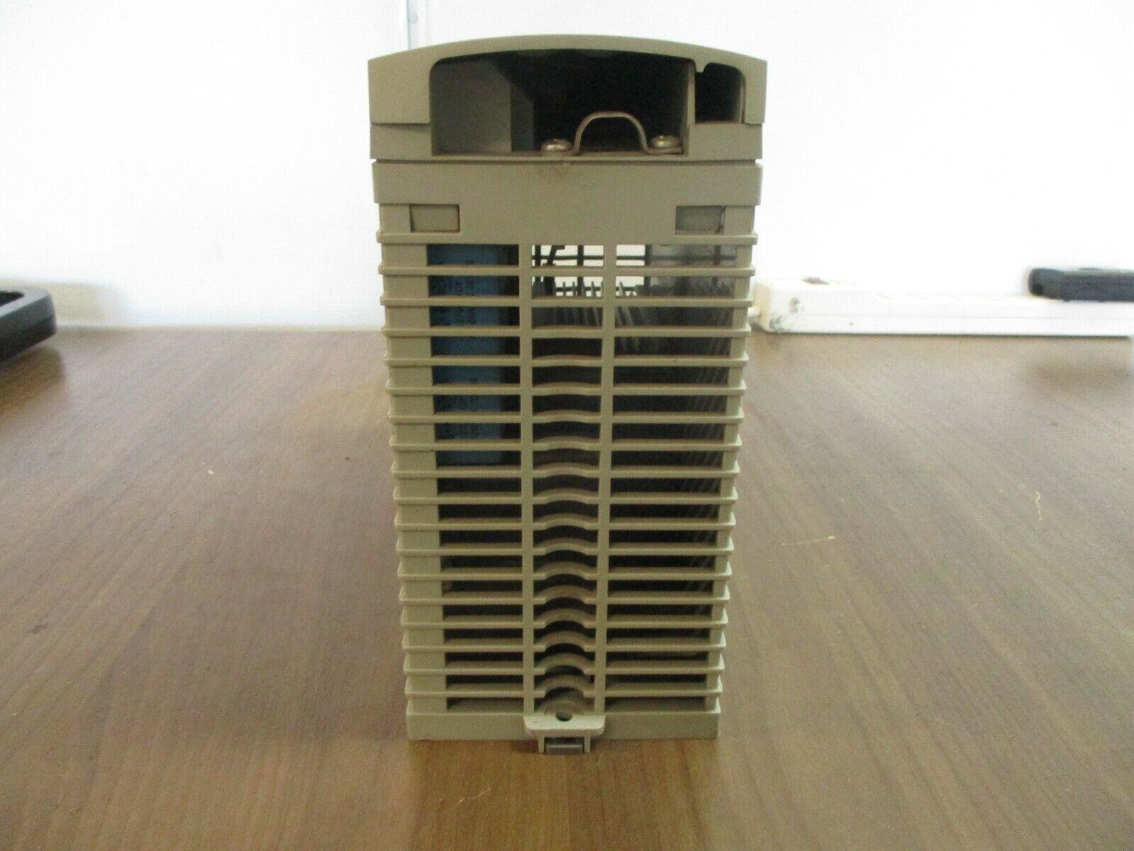 Parker 650 Series AC Drive 650V/0005/460/RBF 5HP 3Ph FW: 4V12 w/ Keypad Used
