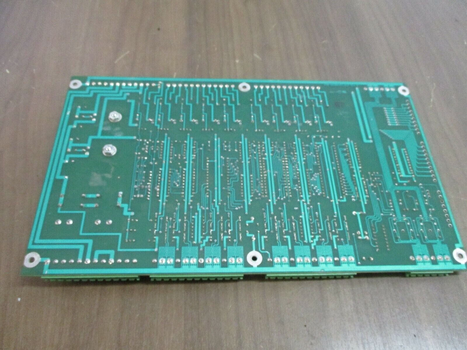 Automated Environments Control Board DES-DGP/C0MM-8/8 Rev. B Used