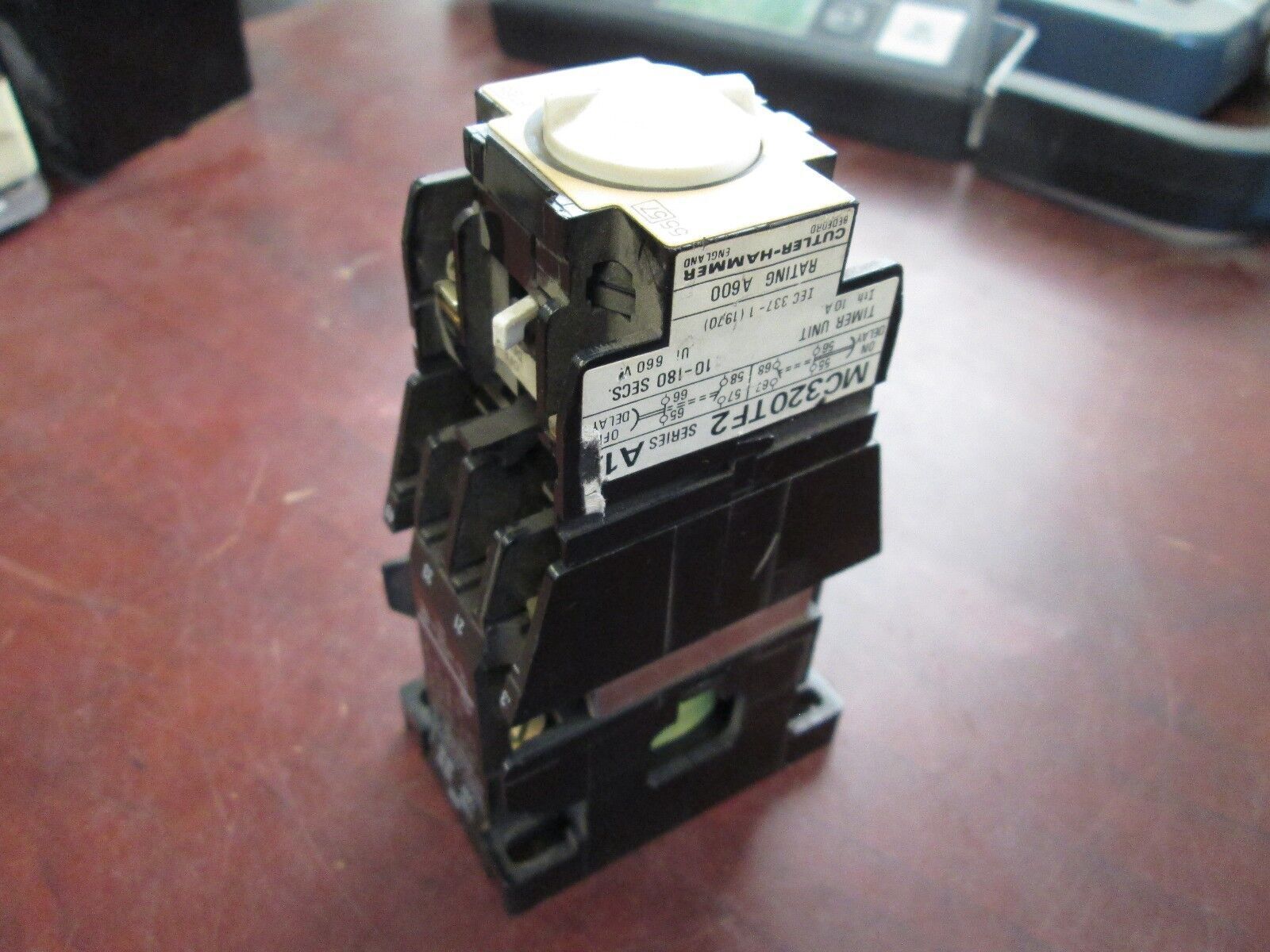 Cutler-Hammer Timer Relay MC320TF2 120V Coil Range: 10-180sec 10A Used