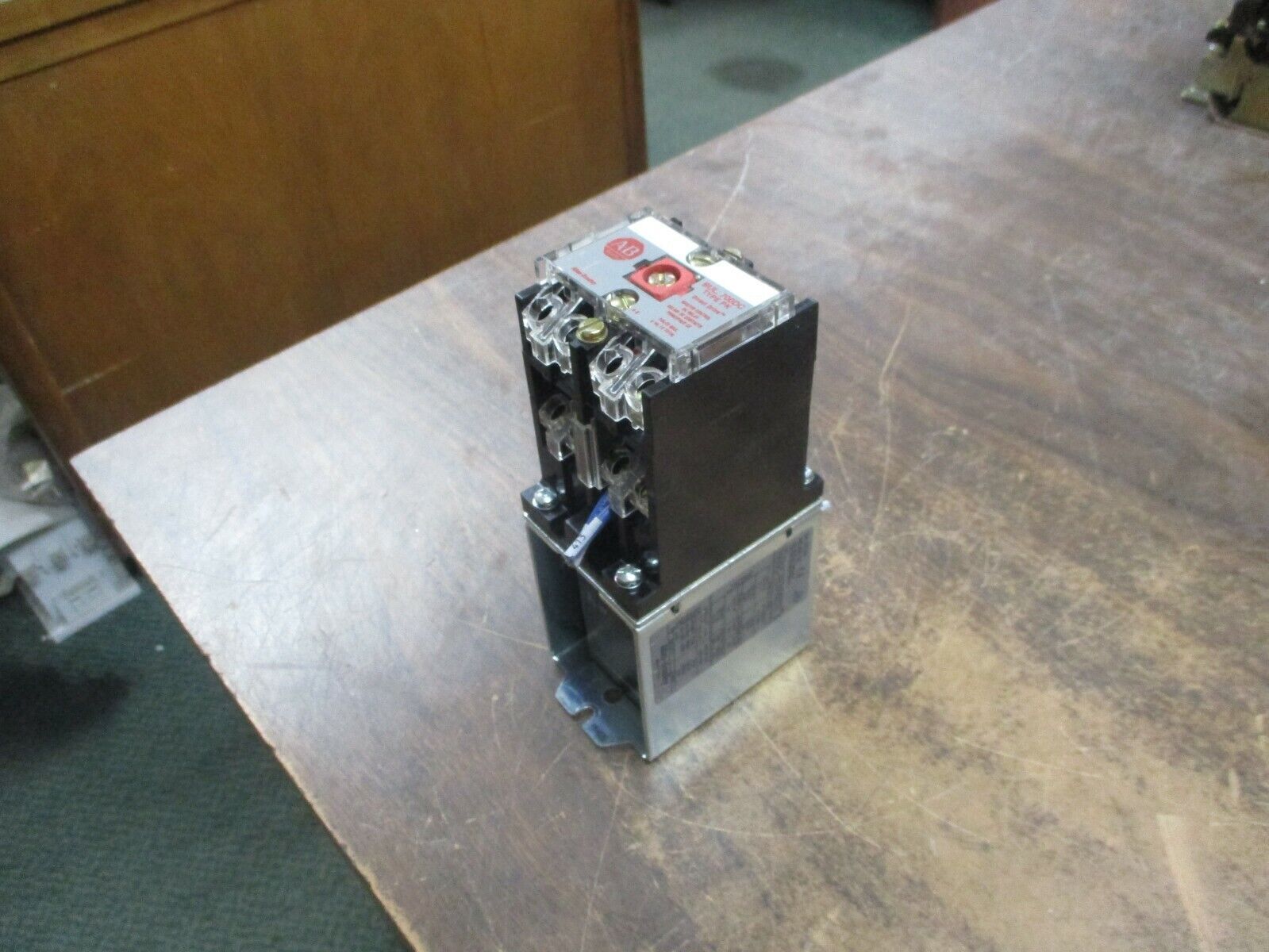 Allen-Bradley DC Relay 700DC-PK800Z24 24VDC Coil Used