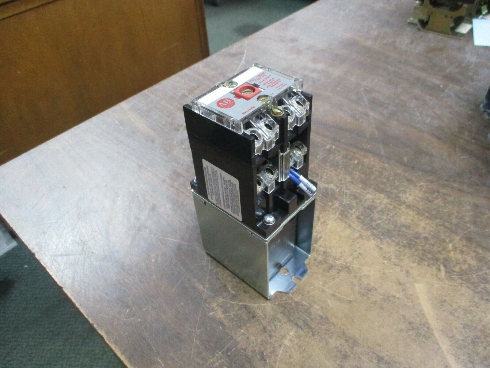 Allen-Bradley DC Relay 700DC-PK800Z24 24VDC Coil Used