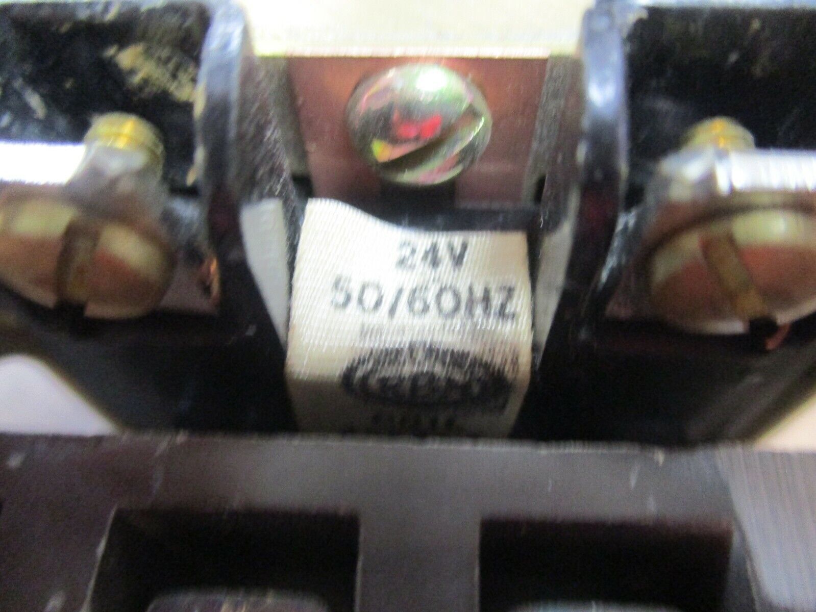 Essex Contactor 109452-8 18-40A 240-600V 24V Coil Used