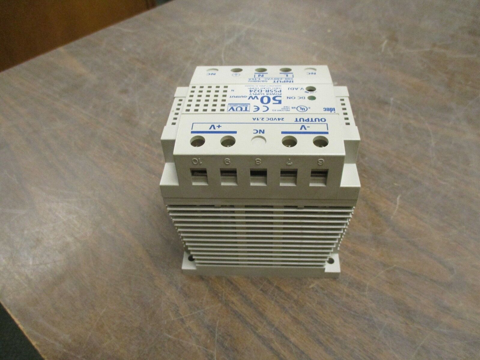IDEC 50W Power Supply PS5R-D24 Input: 100-240VAC 1.15A Output: 24VDC 2.1A Used