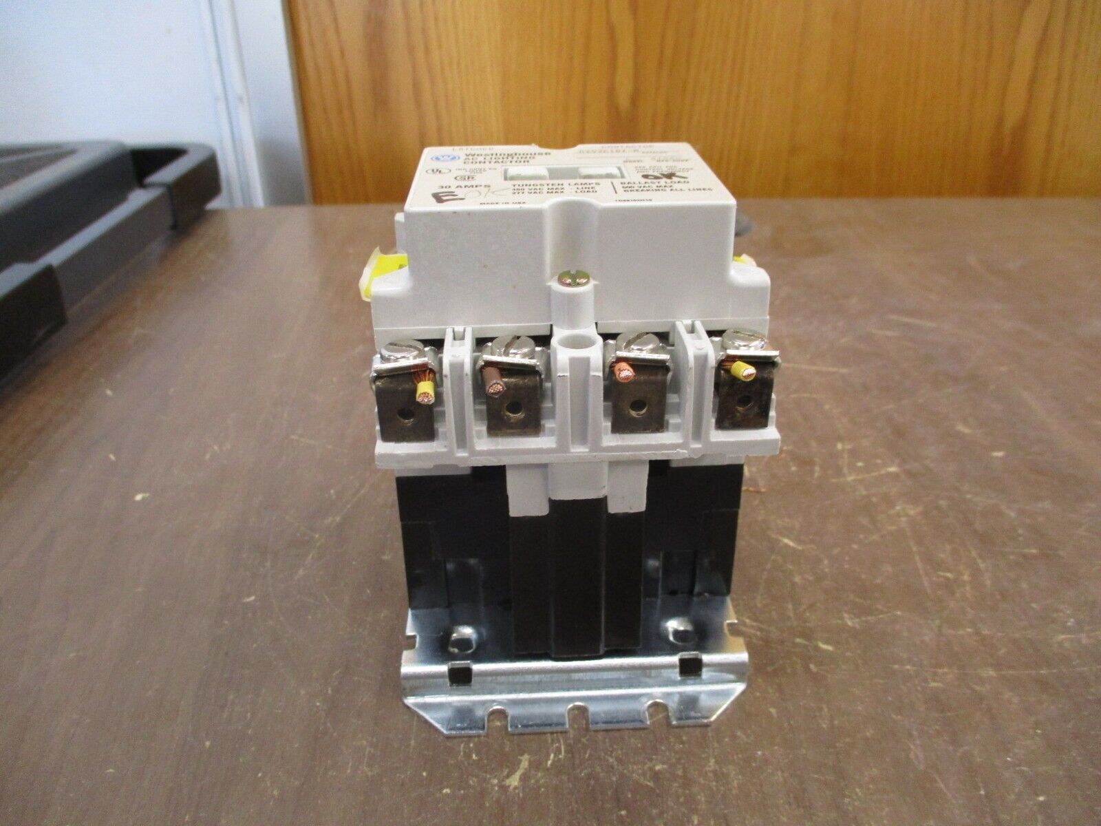 Westinghouse AC Lighting Contactor A202K1DZ-M 277V Coil 30A 600V 3Ph Used