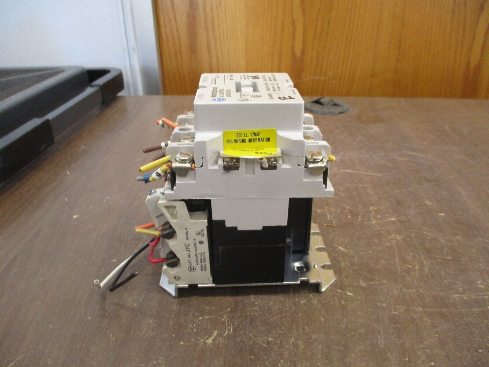 Westinghouse AC Lighting Contactor A202K1DZ-M 277V Coil 30A 600V 3Ph Used
