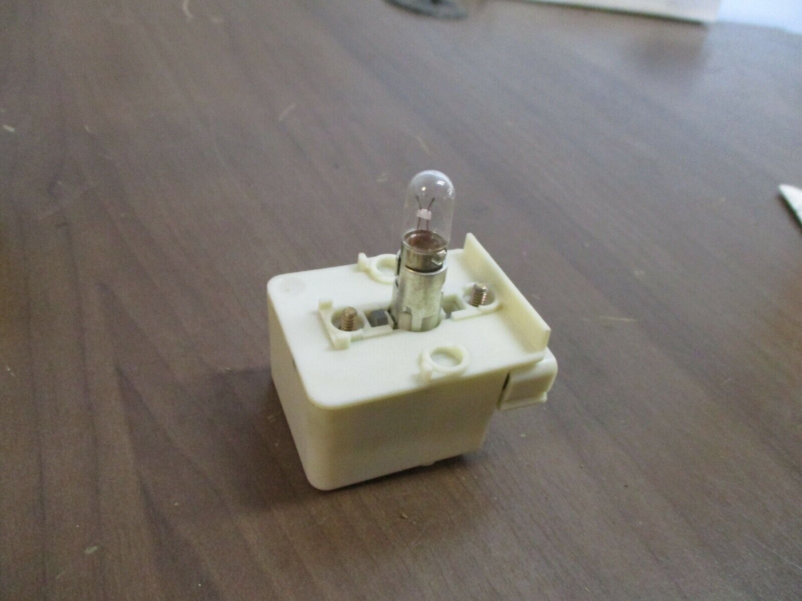 Square D FingerSafe Light Module 9001KM1 Ser. H Transformer Type New Surplus