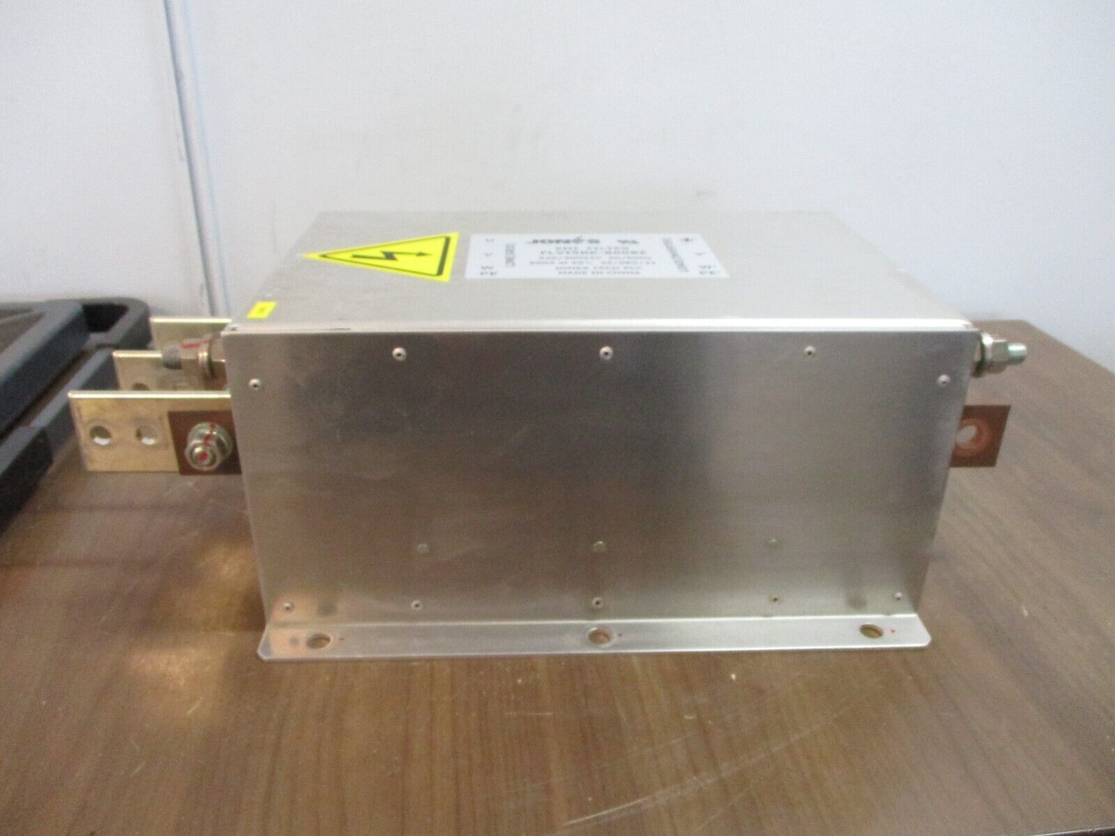 Jones EMI Filter FLVI5RK-800BE 800A 520/300VAC 50/60Hz Used