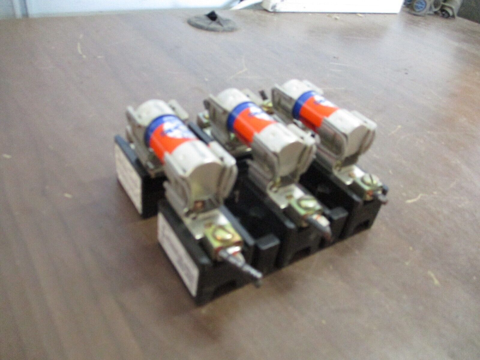 Allen-Bradley Fuse Holder 1494F-FS30 Ser. A 30A 600V 3P w/ (3) 15A Fuses Used