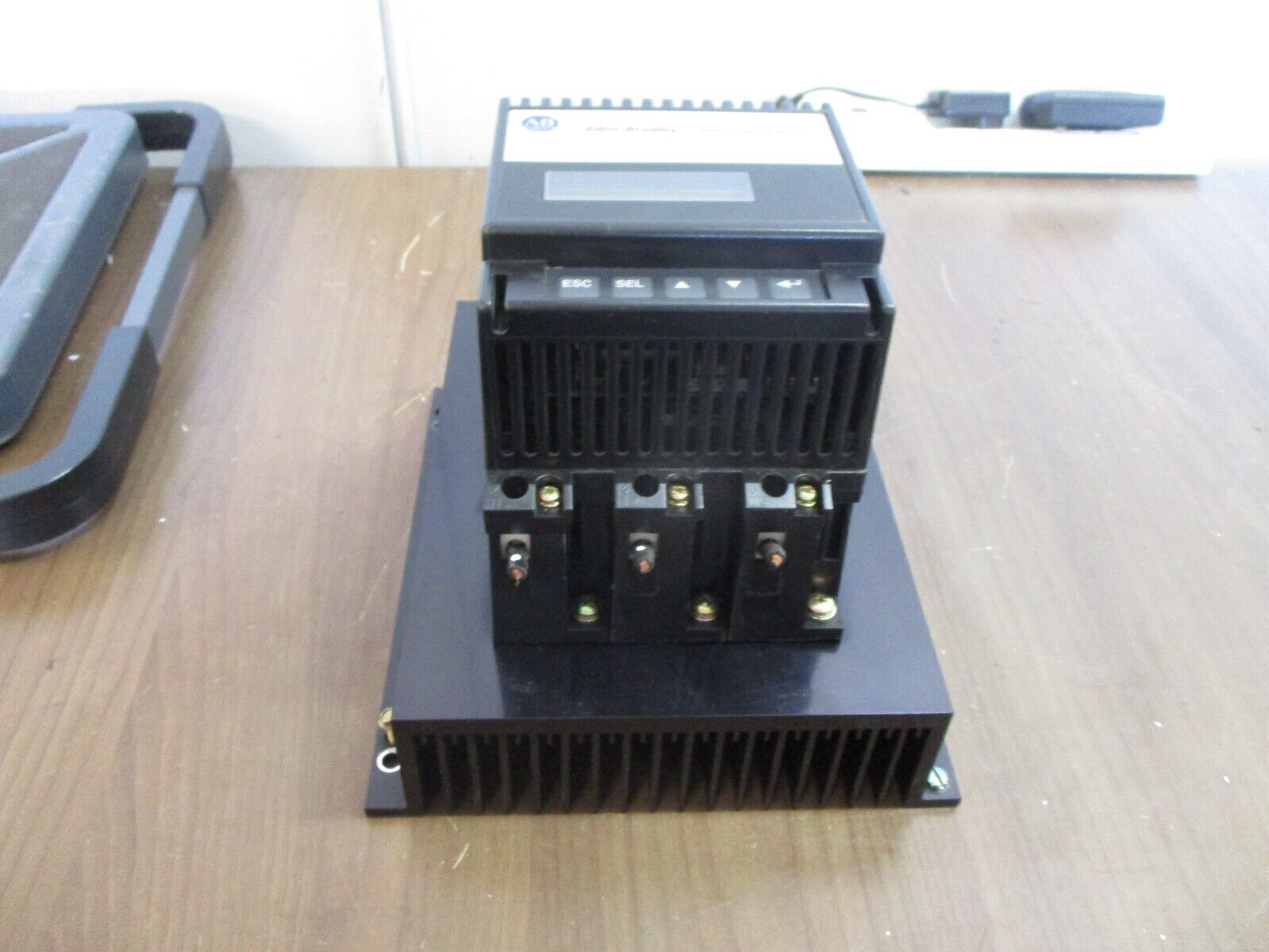 Allen-Bradley SMC Dialog Plus Soft Start 150-B35NBD Ser. A 25HP 208-480V 35A