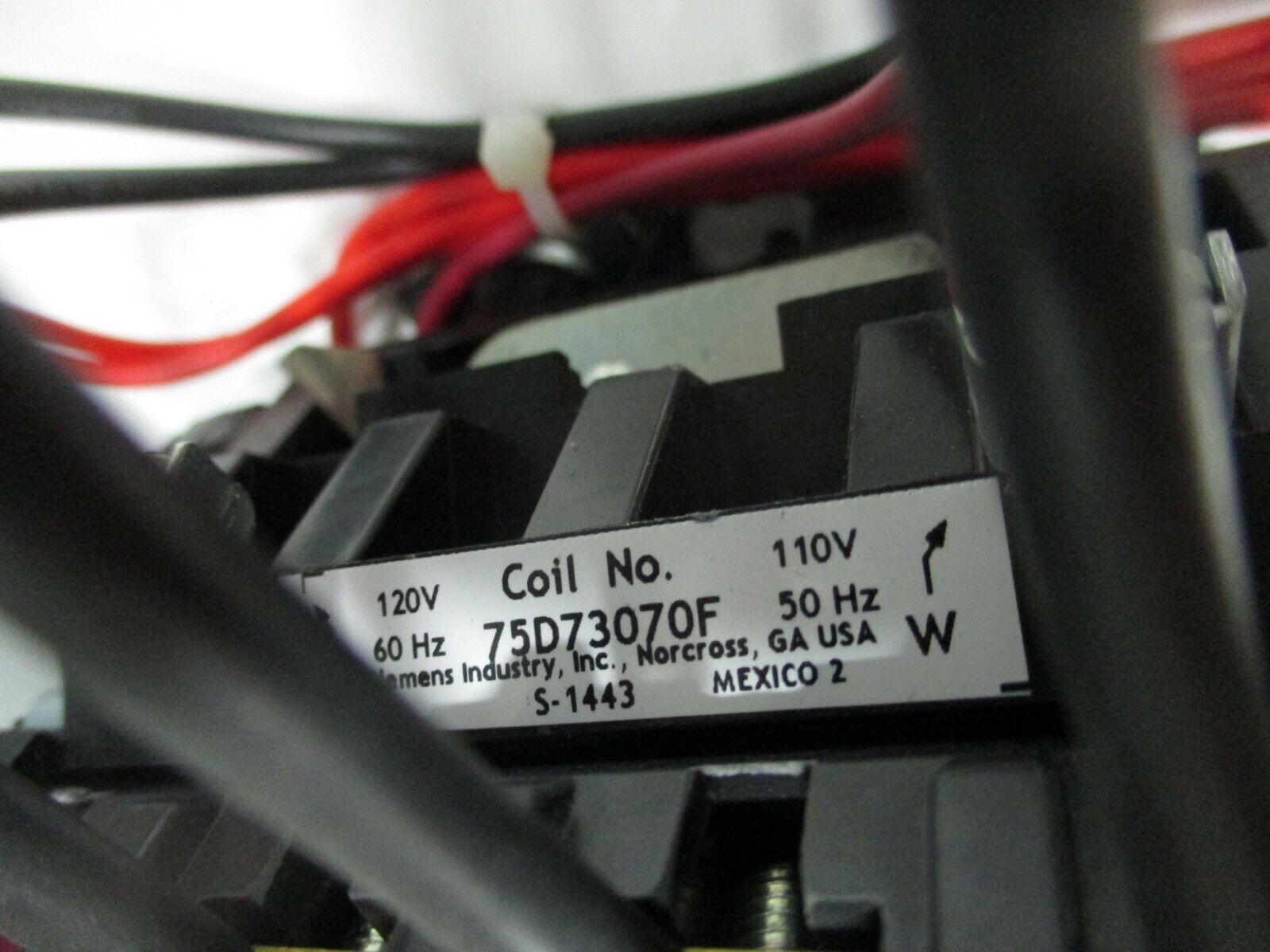 Siemens Non-Fusible Size 0 Combination 17CP82BF81 120V Coil New Surplus