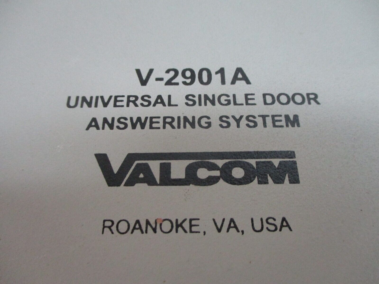 Valcom Universal Single Door Answering System V-2901A 24VDC 1.0A Used