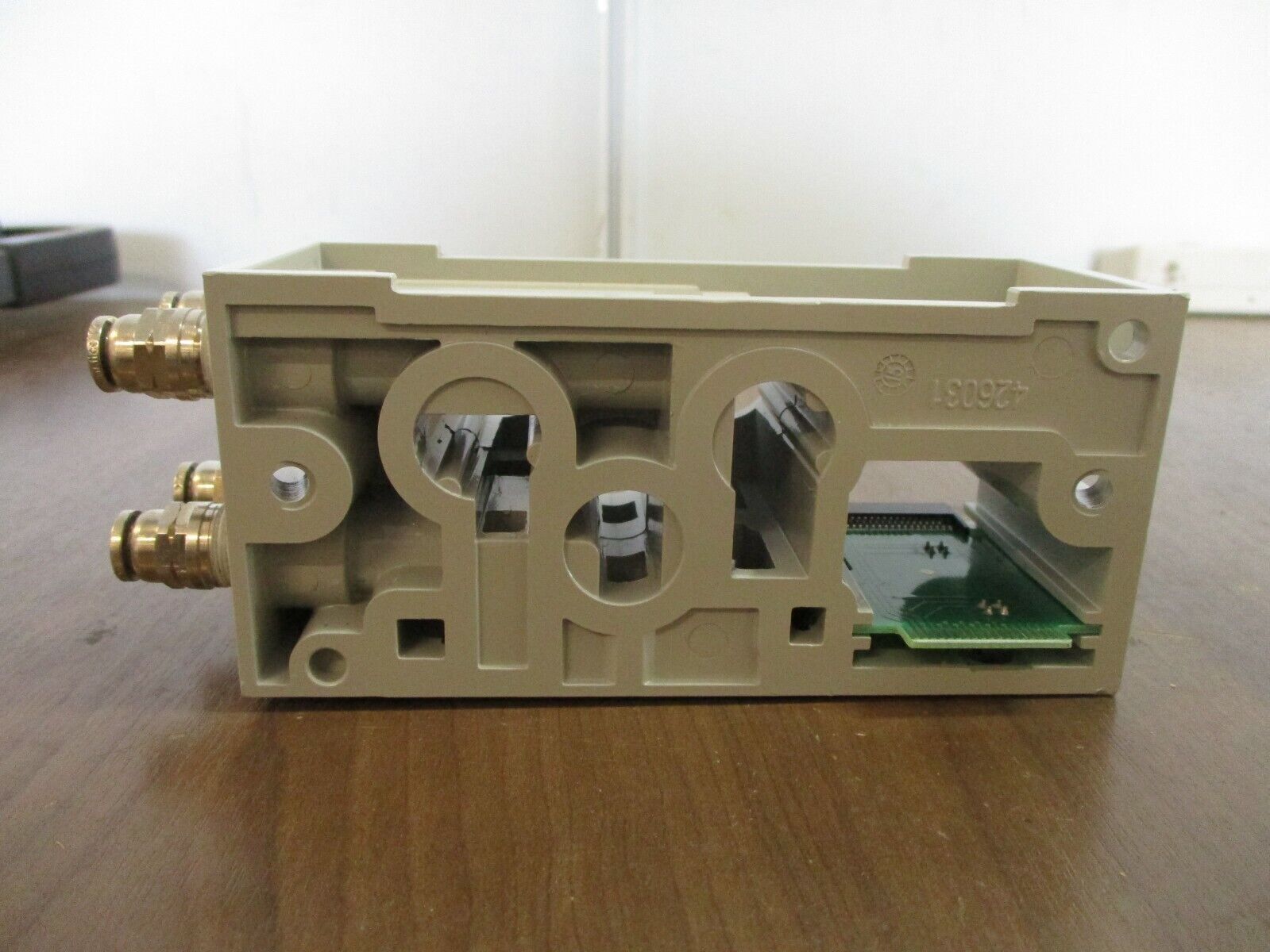 Numatics Manifold K503AMM22MA0010 *No Box* New Surplus