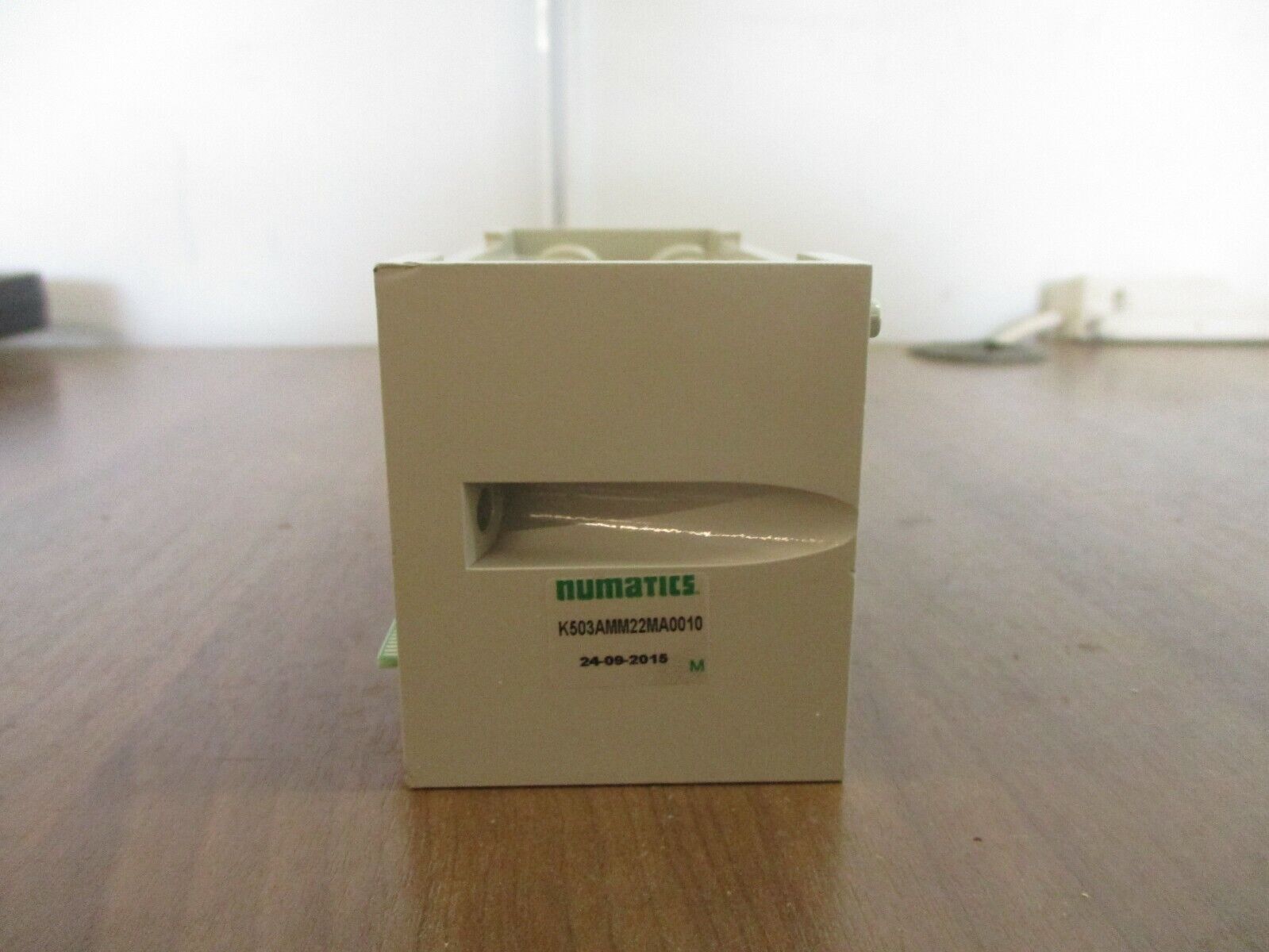 Numatics Manifold K503AMM22MA0010 *No Box* New Surplus