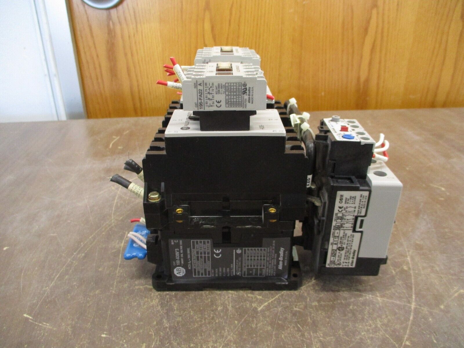Allen-Bradley Reversing Starter 100-A38N*3 / 193-A2H2 120V Coil Trip: 12-38A