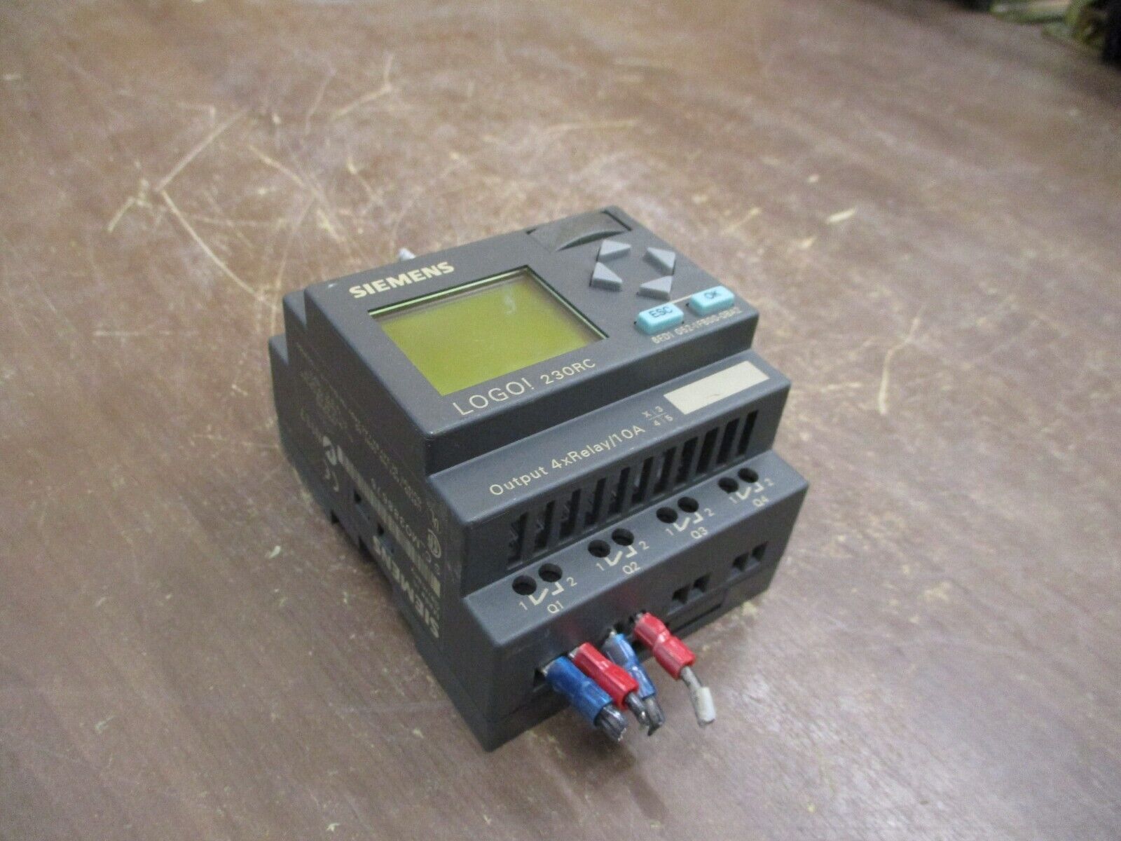 Siemens LOGO! 230RC Logic Module 6ED1 052-1FB00-0BA2 115/120VAC 230/240VAC Used