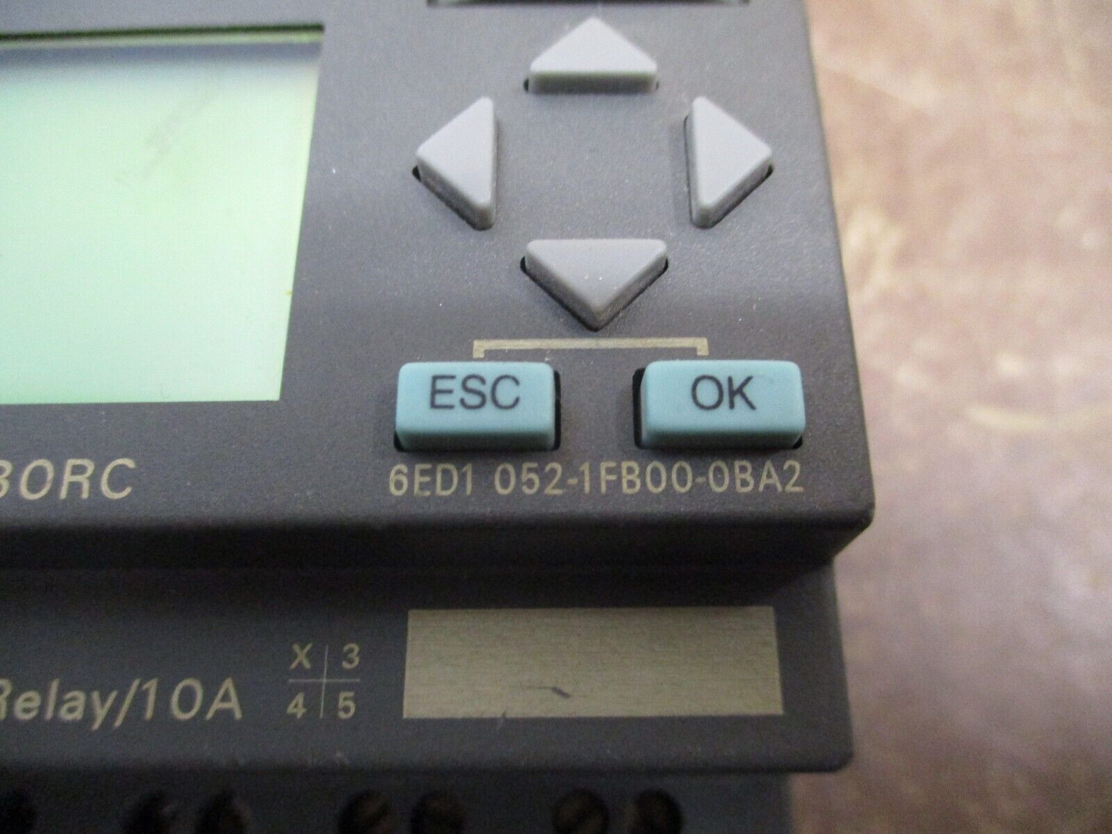Siemens LOGO! 230RC Logic Module 6ED1 052-1FB00-0BA2 115/120VAC 230/240VAC Used