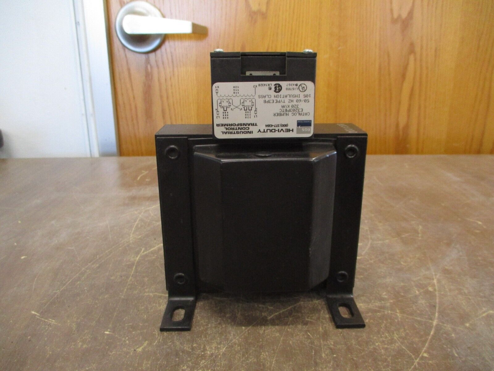 Hevi-Duty Control Transformer E3203PBTC 0.320kVA Pri: 240/480V Sec: 120V 50/60Hz