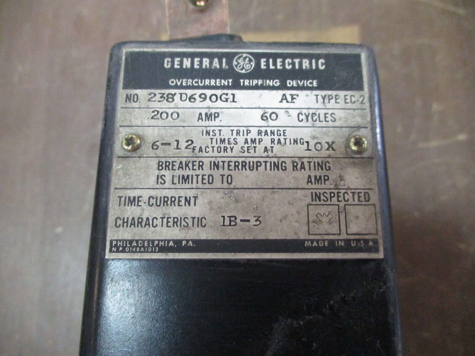 GE Type EC-2 Overcurrent Tripping Device 238D690G1 200A 60Hz *Shelfwear*