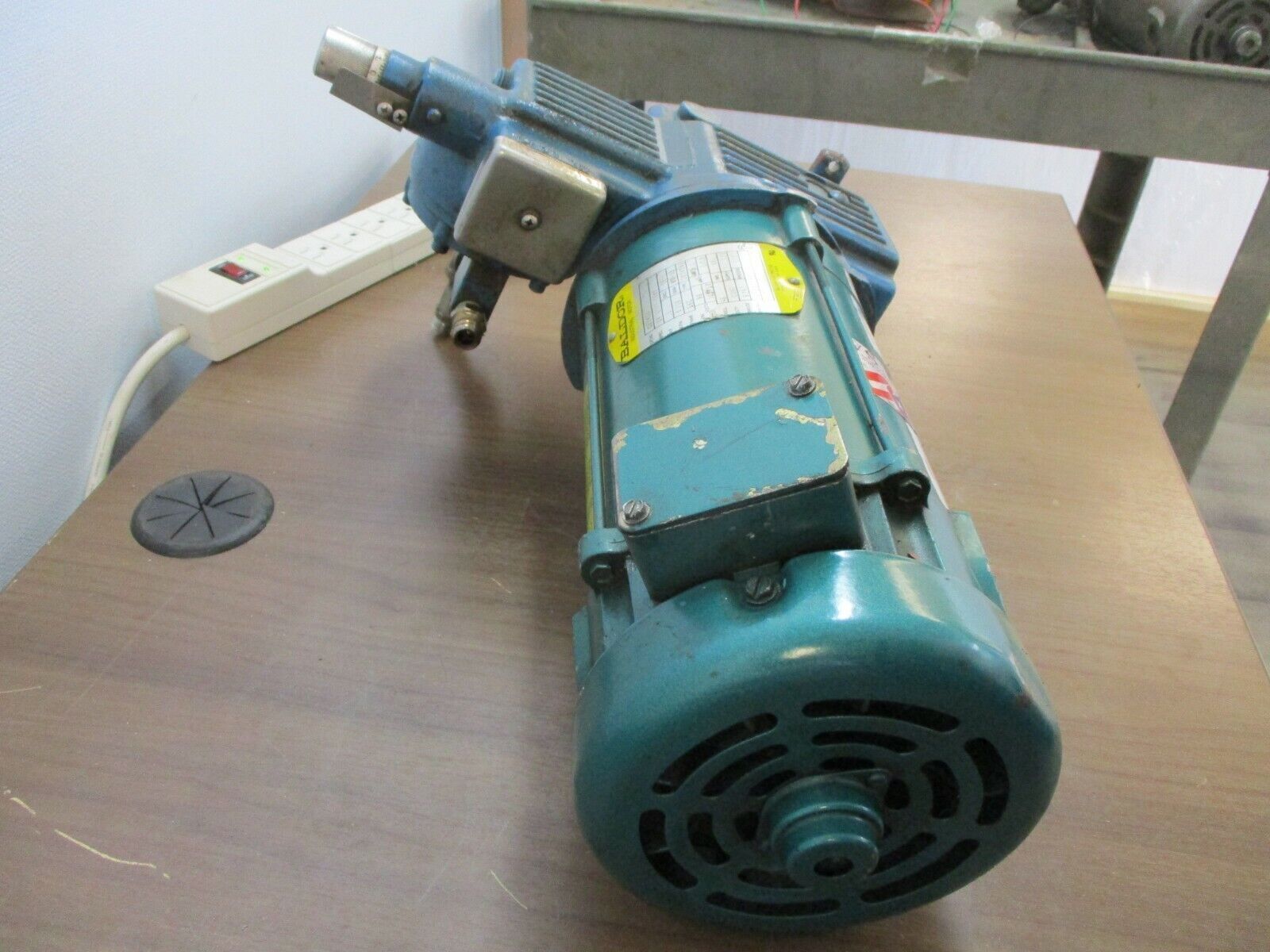PulsaFeeder CHEMmander Hydraulic Pump w/ DC Motor HDA-J6-BT1S1-XXX 19.31GPH Used