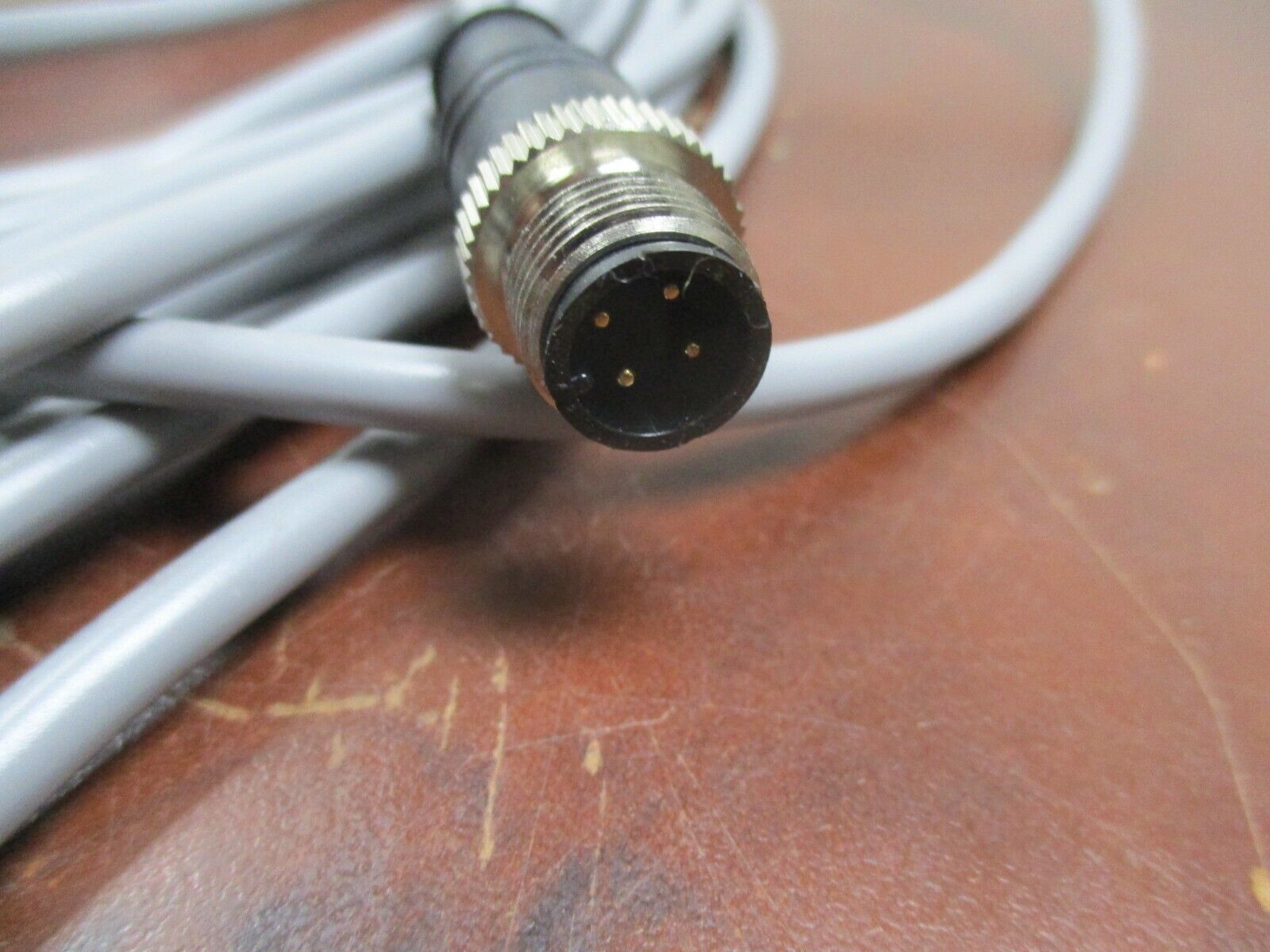 Mencom Cable MDC-4MP-7M-GY 4A 300V *No Box* New Surplus