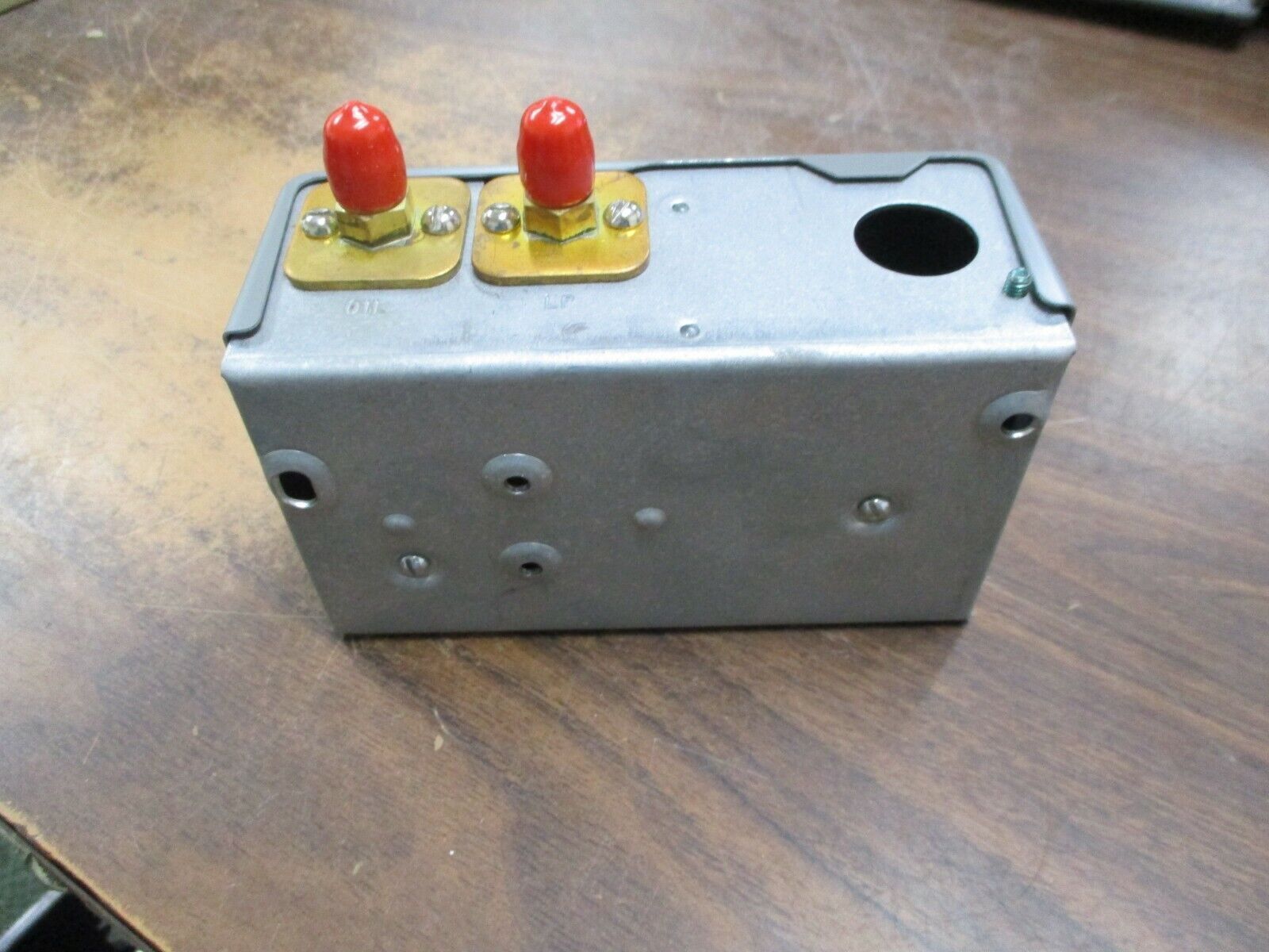 Johnson Controls Lube Oil Control P145NCA--82 45 sec Delay 6.5PSI 120/240V