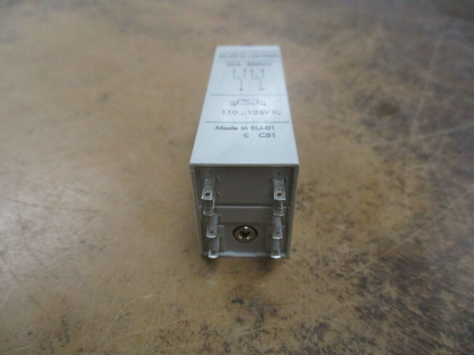 Finder Timer Relay 85.02.0.125.0000 10A 250V Range: 0.05sec-100Hrs Used