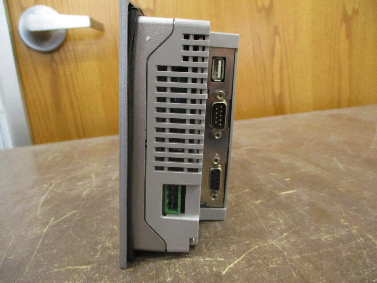 Digital Electronics Pro-Face Touchscreen Operator Interface 3280007-03 24VDC