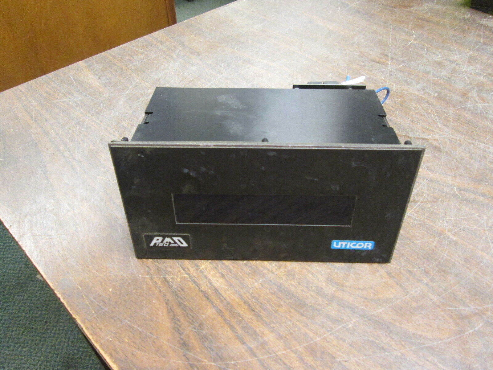 Uticor Programmable Message Display 150-115N2L08EX Rev B 115V 0.10A 50/60Hz Used