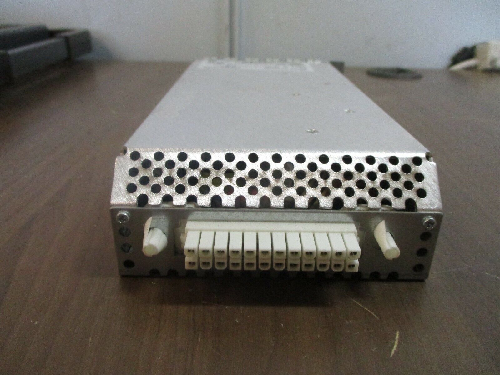 Power-One AC-DC Converter / Power Supply FNP300-1012G Output: 24VDC 25/0.7A Used